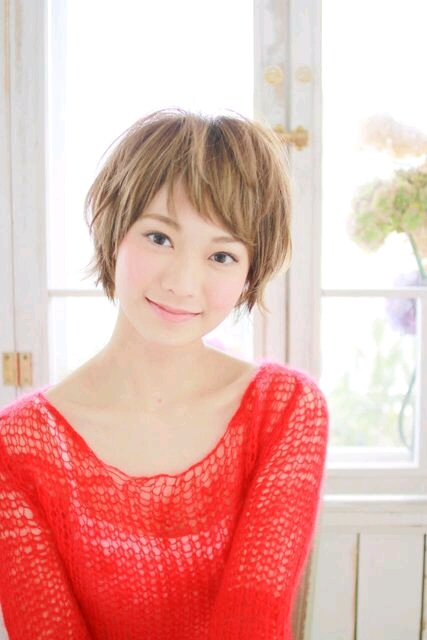ハイライトベージュショート