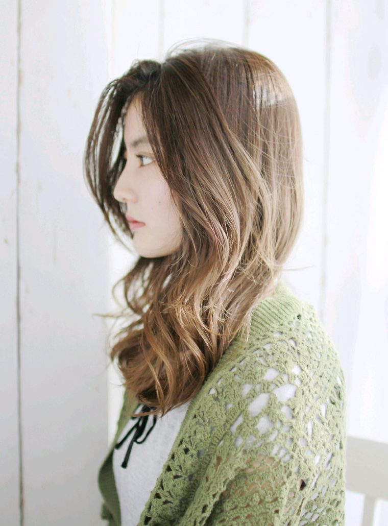 カジュアルに。あえてキメないヘアスタイル